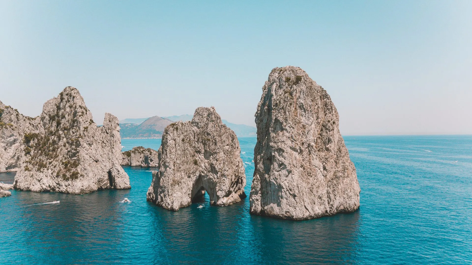 Raffaele Travel Experience